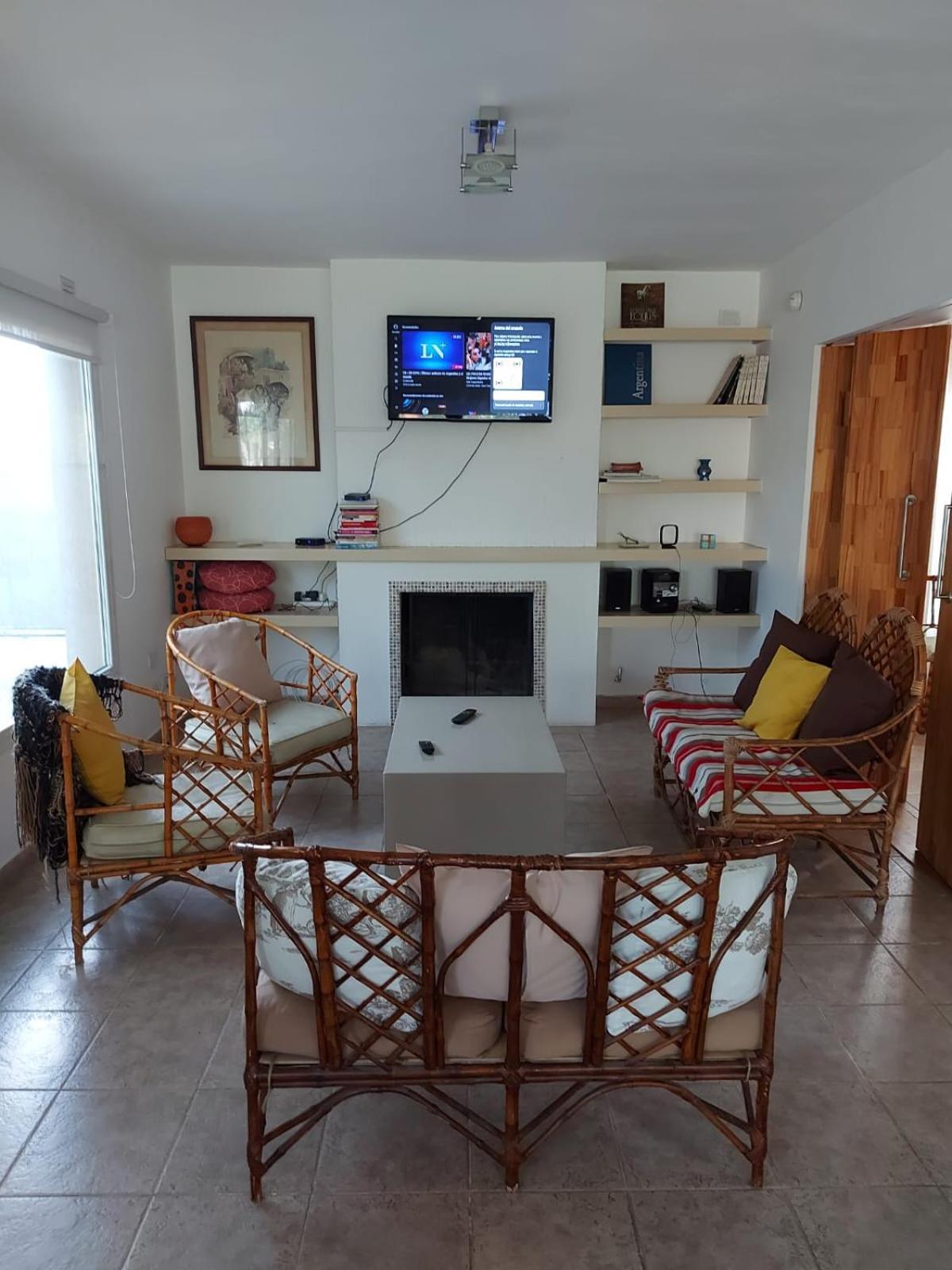 Casa En El Paraiso * Tandil